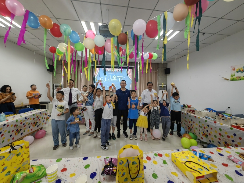 FWue_1654480361370024795.jpg 4.jpg