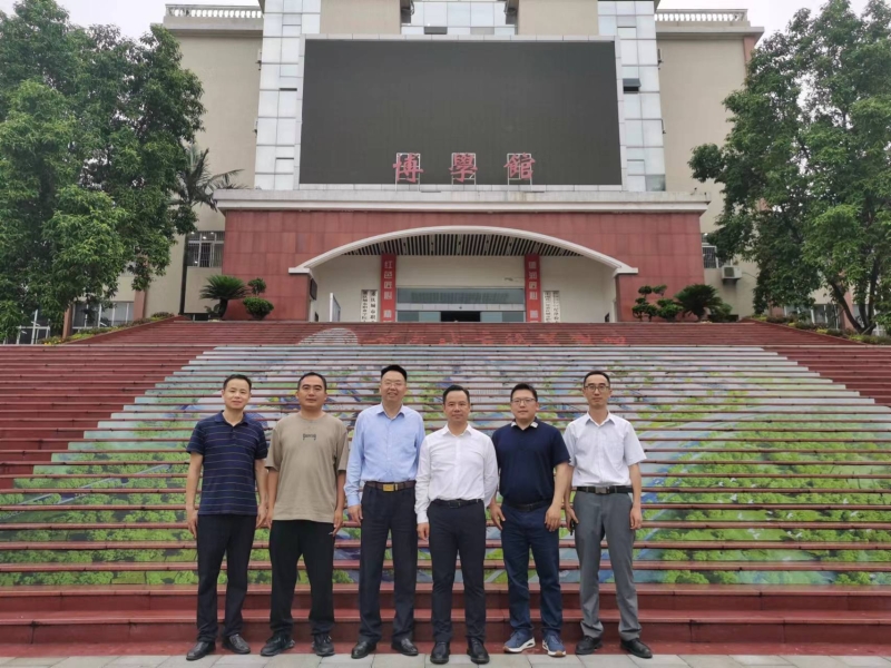 kSUP_1718151331331025359.jpg 3.jpg