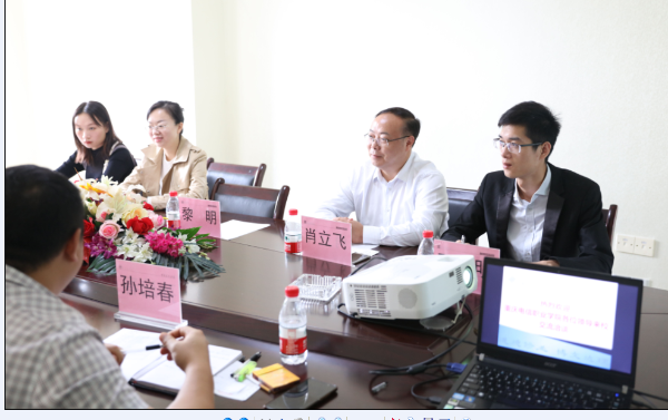 1568880119743073337.png blob.png